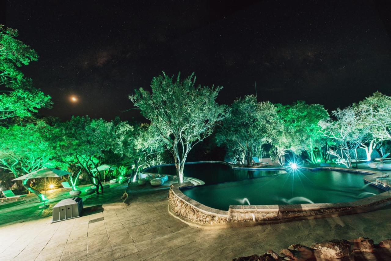 Pecan Bush Resort *