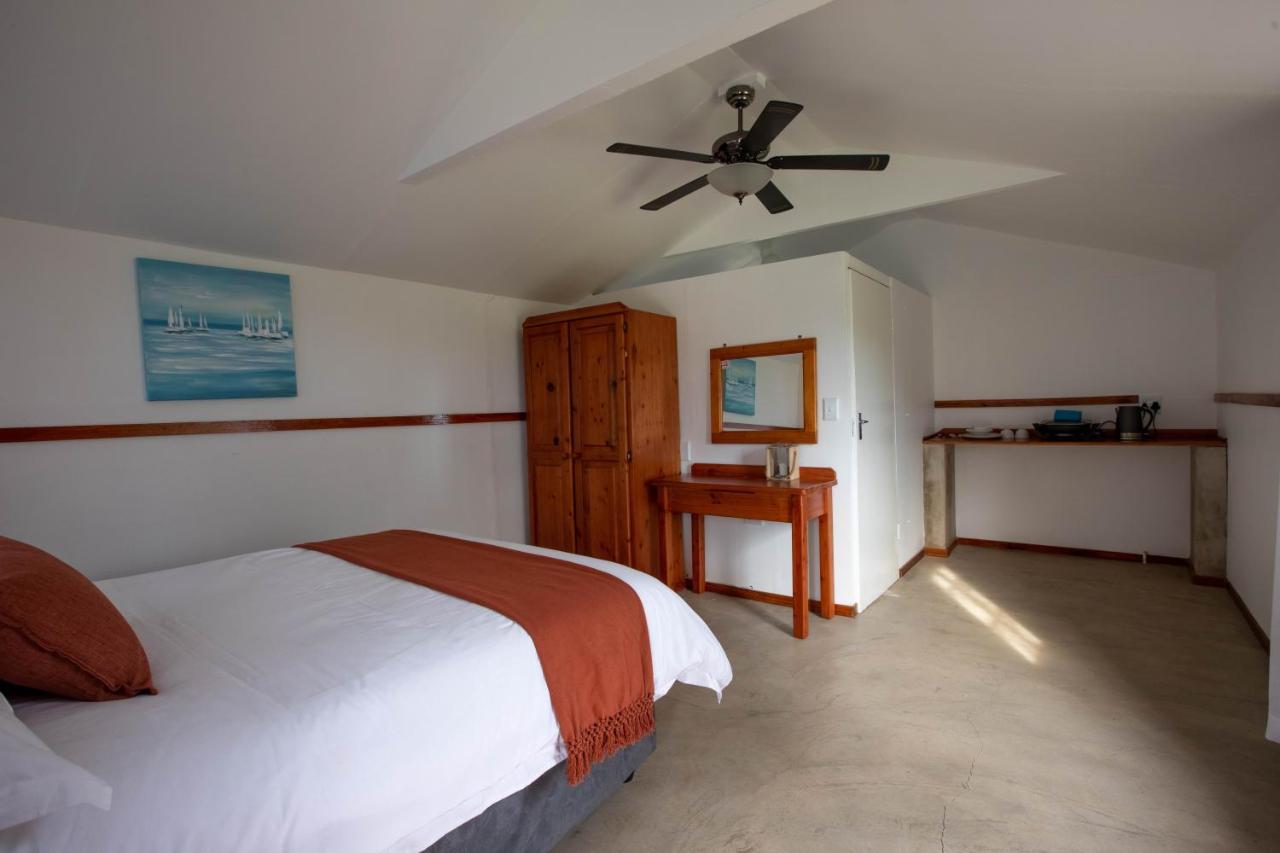 Pecan Bush Resort *