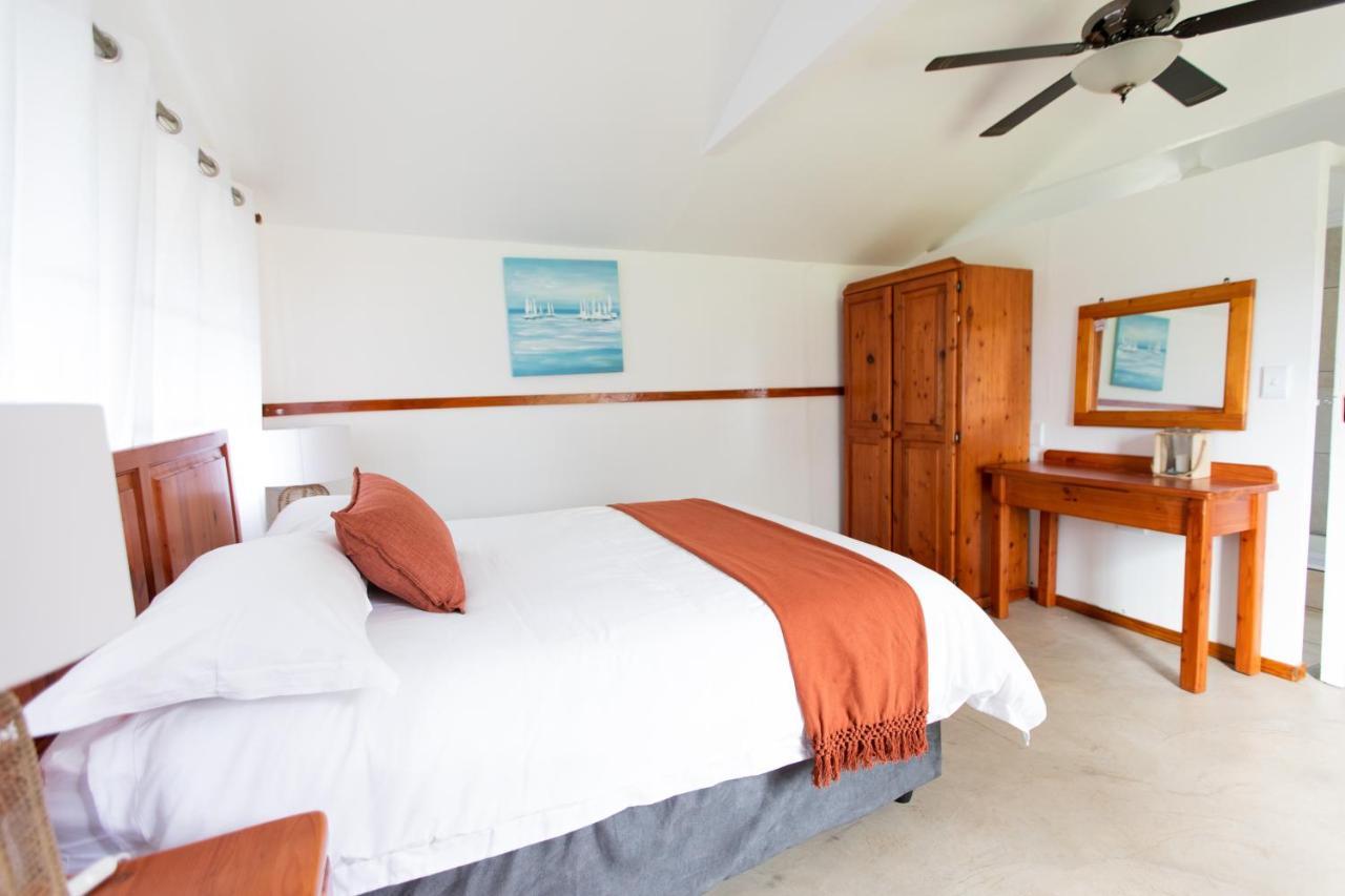 Pecan Bush Resort *